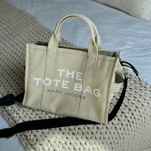 Marc Jacobs THE SMALL TOTE BAG